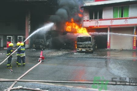 加油過滿汽車起火是怎么回事？汽車加油要注意什么？