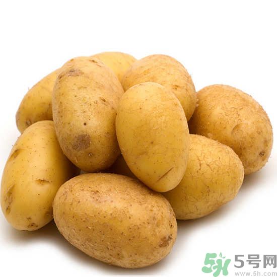 土豆皮變綠還可以吃？土豆發(fā)青吃了會(huì)中毒嗎？