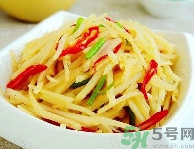 土豆皮變綠還可以吃？土豆發(fā)青吃了會(huì)中毒嗎？