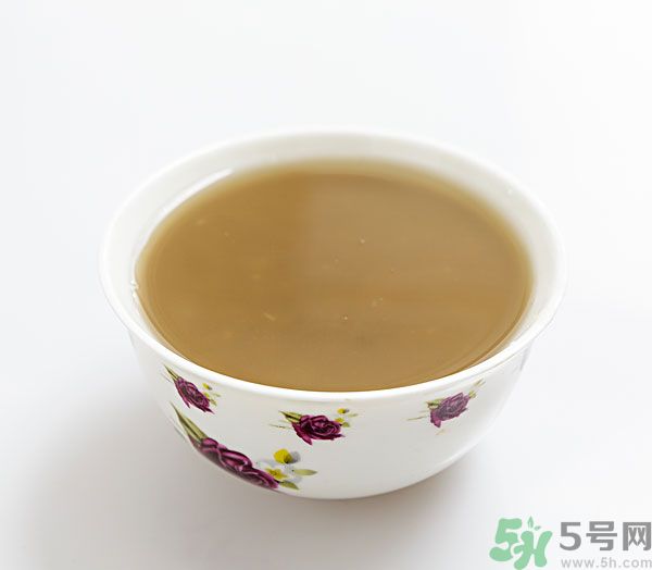 綠豆煮出來為什么是紅色的？怎么煮綠豆湯不發(fā)紅？