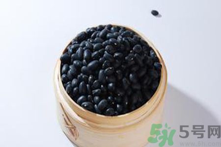 黑豆泡水