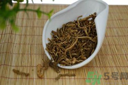 苦菜茶泡水為什么有鹽味？苦菜茶為什么是咸的？