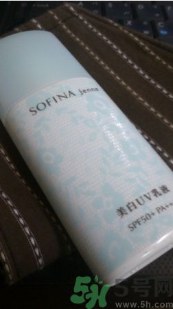 sofina蘇菲娜防曬霜要卸妝嗎？sofina防曬區(qū)別有哪幾種