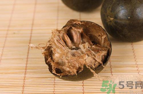 羅漢果發(fā)霉了可以泡茶嗎？喝了發(fā)霉的羅漢果茶會(huì)怎樣？