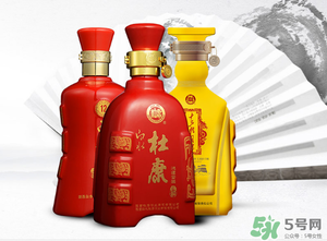 白酒可以帶上飛機(jī)嗎？飛機(jī)可以托運(yùn)白酒嗎？