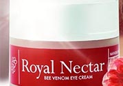 royal nectar皇家花蜜蜂毒眼霜怎么用？