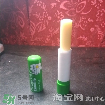 小甘菊唇膏小孩能用嗎？herbacin賀本清小甘菊唇膏小孩可以用嗎？