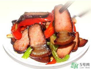 腌肉長(zhǎng)蛆還能吃嗎？腌肉長(zhǎng)蛆的原因