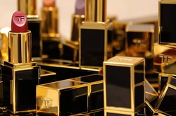 tom ford和迪奧哪個(gè)好？tom ford口紅和dior口紅哪個(gè)好？