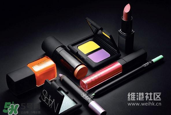 tom ford和nars哪個(gè)好？tom ford和nars唇膏口紅對(duì)比