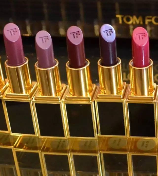 tom ford和迪奧哪個(gè)好？tom ford口紅和dior口紅哪個(gè)好？