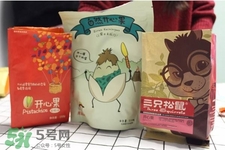 百草味和良品鋪子哪個好？百草味和良品鋪子對比