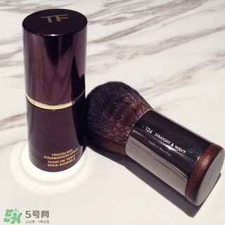 tom ford粉底棒怎么用？tom ford粉底棒使用方法