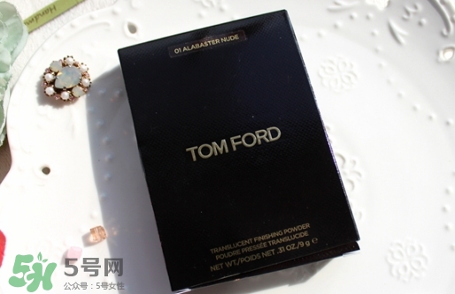 tom ford蜜粉餅怎么用？tom ford蜜粉餅使用方法