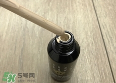 芭比布朗蟲草粉底液怎么樣?芭比布朗蟲草粉底液好用嗎?