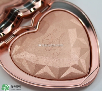 too faced高光 too faced love light