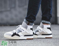 adidas originals aw聯(lián)名最新款多少錢？阿迪達(dá)斯三葉草aw聯(lián)名發(fā)售價(jià)格