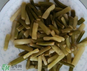 蒜苔怎么腌制好吃？蒜苔腌制方法