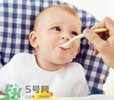 寶寶輔食要加鹽嗎？寶寶輔食能不能加鹽？