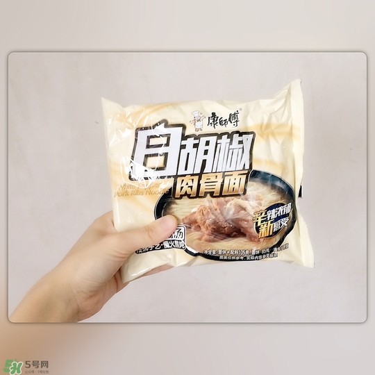 康師傅白胡椒肉骨面好吃嗎？康師傅白胡椒方便面味道怎樣