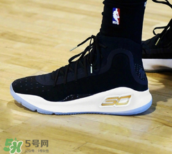 under armour curry4黑金怎么樣？庫(kù)里總決賽戰(zhàn)靴客場(chǎng)配色諜照曝光