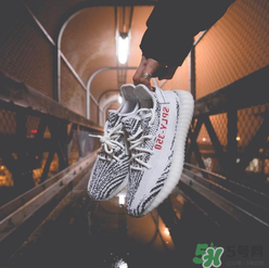 adidas yeezy 350 v2 boost zebra白斑馬多少錢？