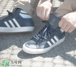 adidas matchcourt high rx2新款滑板鞋什么時(shí)候發(fā)售？