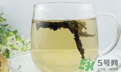 杜仲茶比較適合哪些人飲用？杜仲茶功效與作用有哪些？