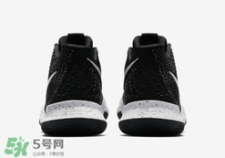 nike kyrie 3 tuxedo配色多少錢？耐克歐文3代黑白反轉(zhuǎn)專柜價格