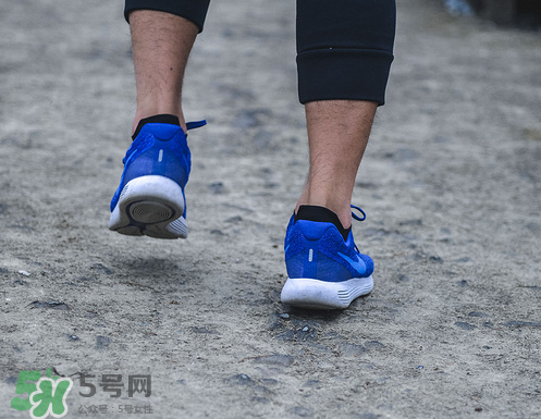 nike lunarepic low flyknit 2腳感怎么樣？耐克lunarepic low2測評