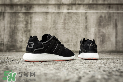 y-3 2017秋冬新款運(yùn)動(dòng)鞋多少錢_專柜價(jià)格