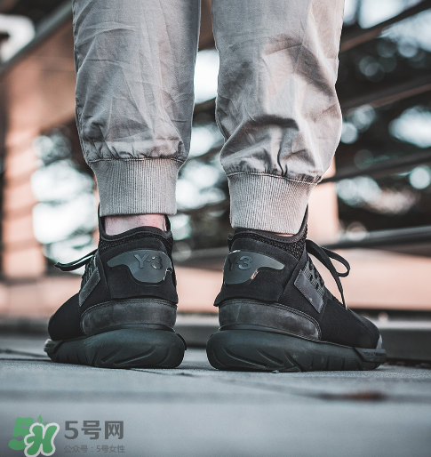 y-3 qasa high 2017上腳效果怎么樣？y-3跑鞋2017上腳好看嗎？