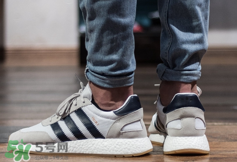 adidas iniki runner上腳效果怎么樣？阿迪達(dá)斯復(fù)古跑鞋好看嗎？