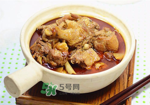 三伏天能吃鴨肉嗎？三伏天鴨肉燉什么好？