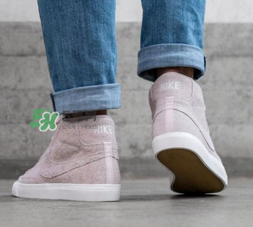 nike blazer mid粉色麂皮多少錢_在哪買？