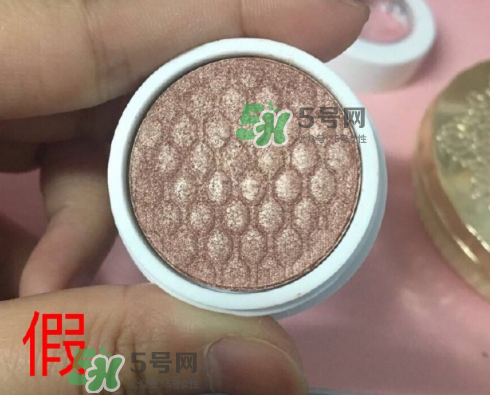 colourpop眼影真假怎么分辨？colourpop眼影真假對比