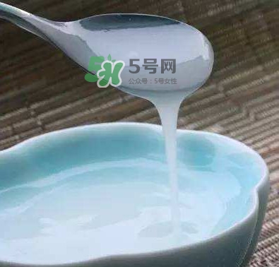 仙草凍熬好多久能成型？仙草凍添加什么才會結(jié)凍