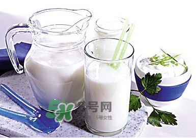 牛初乳孕婦可以吃嗎？牛初乳產(chǎn)婦可以吃嗎？