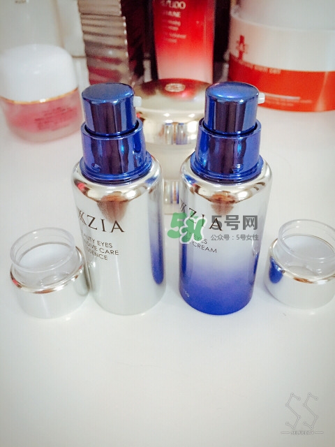 axxzia曉姿眼部精華怎么樣？曉姿眼部精華怎么用