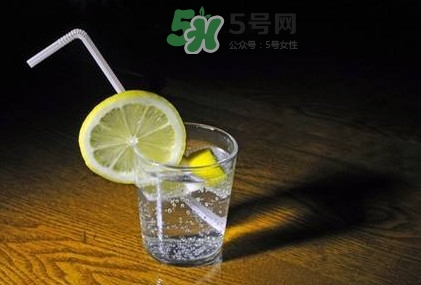 蘇打水怎么做飲料？檸檬蘇打水怎么做