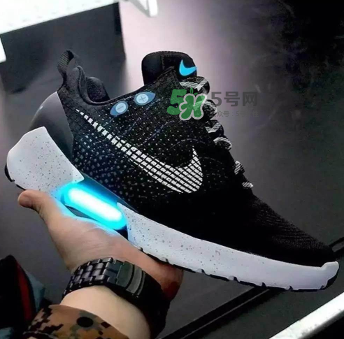 nike hyperadapt 1.0國內什么時候發(fā)售？耐克自動系鞋帶鞋國內發(fā)售時間