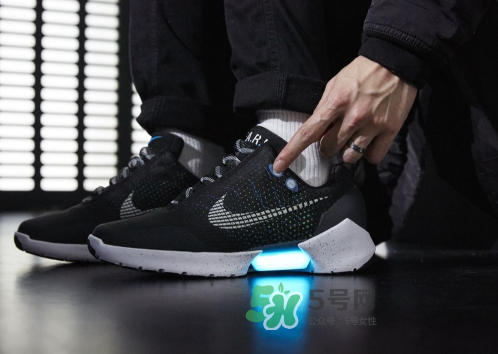 nike hyperadapt 1.0國內(nèi)在哪買？耐克自動系鞋帶鞋國內(nèi)發(fā)售店鋪