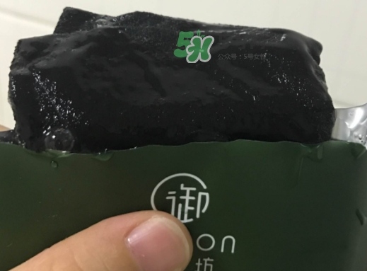 御泥坊水潤(rùn)茶萃微囊黑面膜怎么樣_多少錢