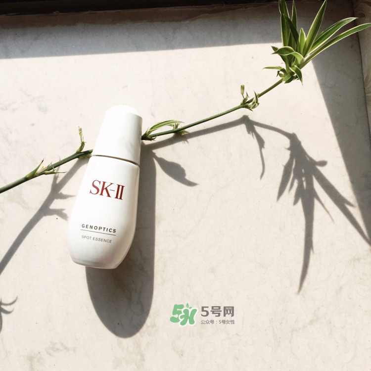 sk2小燈泡祛斑效果怎么樣 sk2小燈泡去痘印嗎