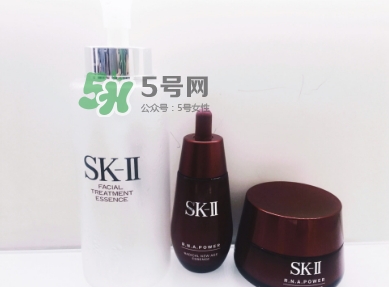 sk2大紅瓶和小紅瓶哪個好？sk2大紅瓶和小紅瓶區(qū)別