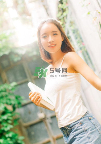 女金膠囊經(jīng)期可以吃嗎？女金膠囊什么時(shí)候吃最好？