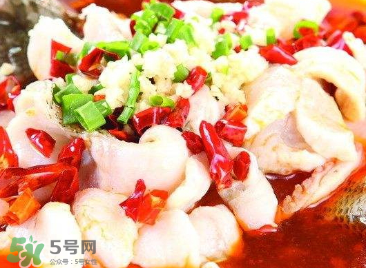 鱸魚可以做酸菜魚嗎？鱸魚可以做水煮魚嗎？