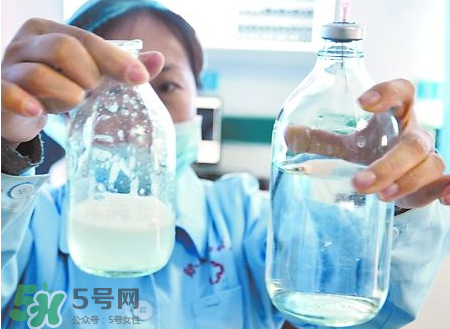 生理鹽水怎么洗鼻子？生理鹽水洗鼻子難受嗎？