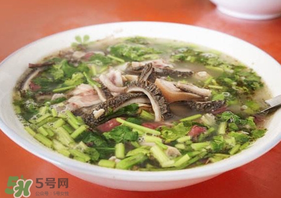 羊雜湯膻不膻？羊雜湯是哪里的特色美食