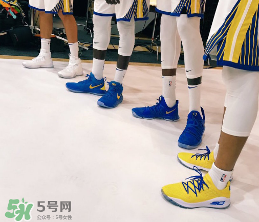 under armour curry 4 low warriors什么時候發(fā)售？